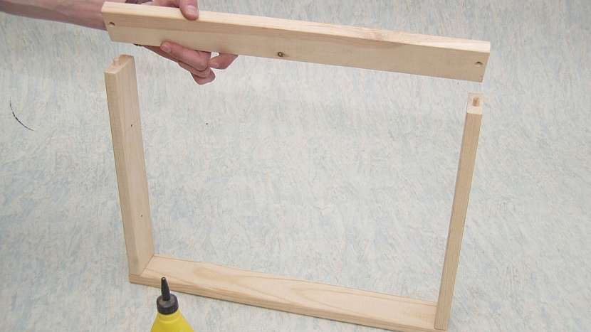 DIY servírovací tác: spojíme rámeček