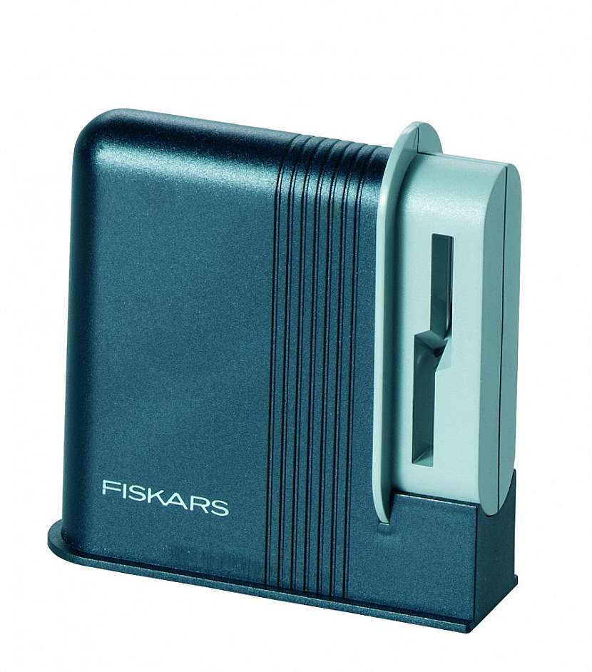 Pomůcka do školy i na doma – nůžky Fiskars