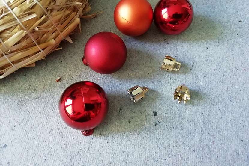 Adventní věnec do garsonky: rozložte ozdoby