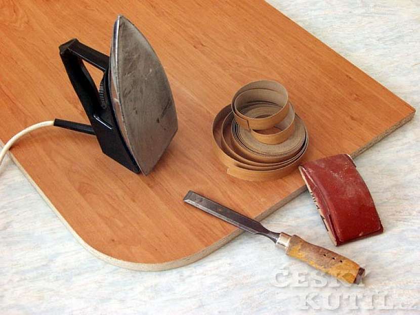 Dlátko nebo špachtle?