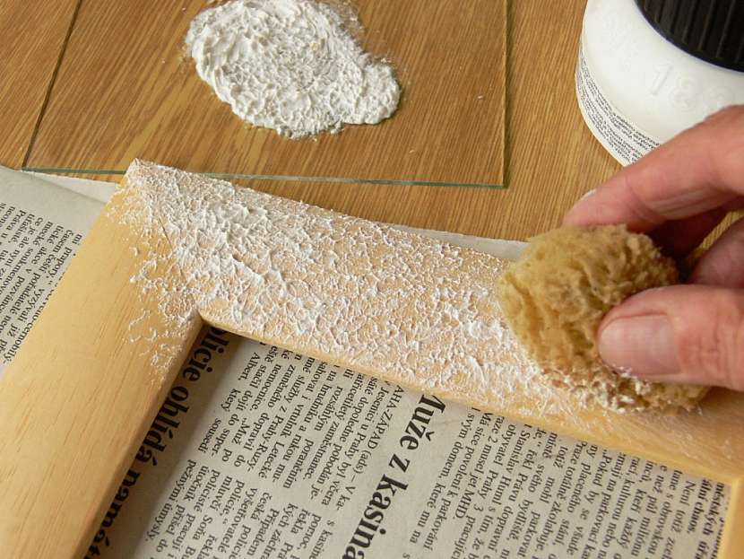 Jak vyrobit věšák na klíče – obrázek s rámečkem