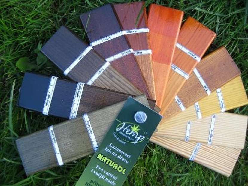 SINCOLOR RADÍ (2. část): Jak správně vybrat nátěr pro pergolu, plot nebo jiné venkovní dřevo
