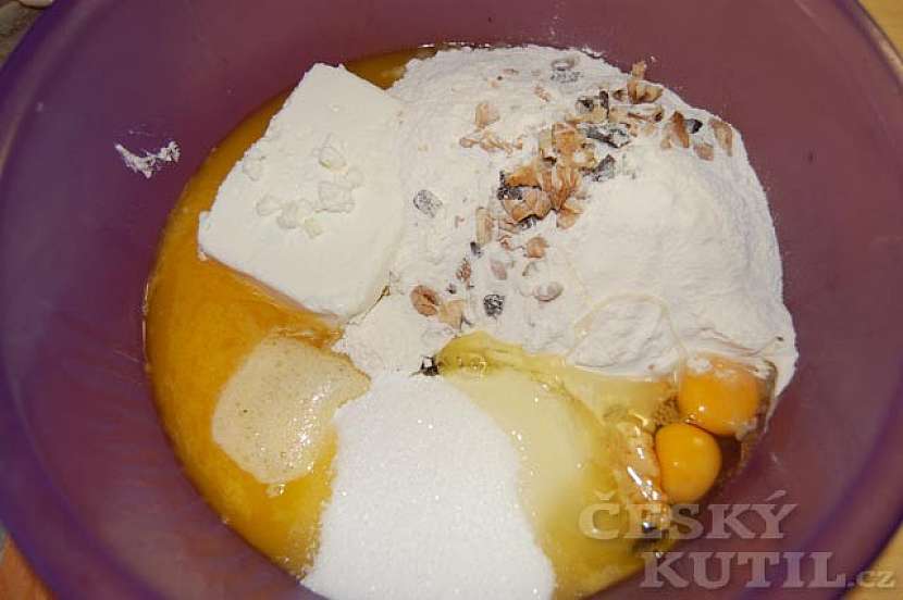 Recept na nekynutou vánoční štolu z tvarohu