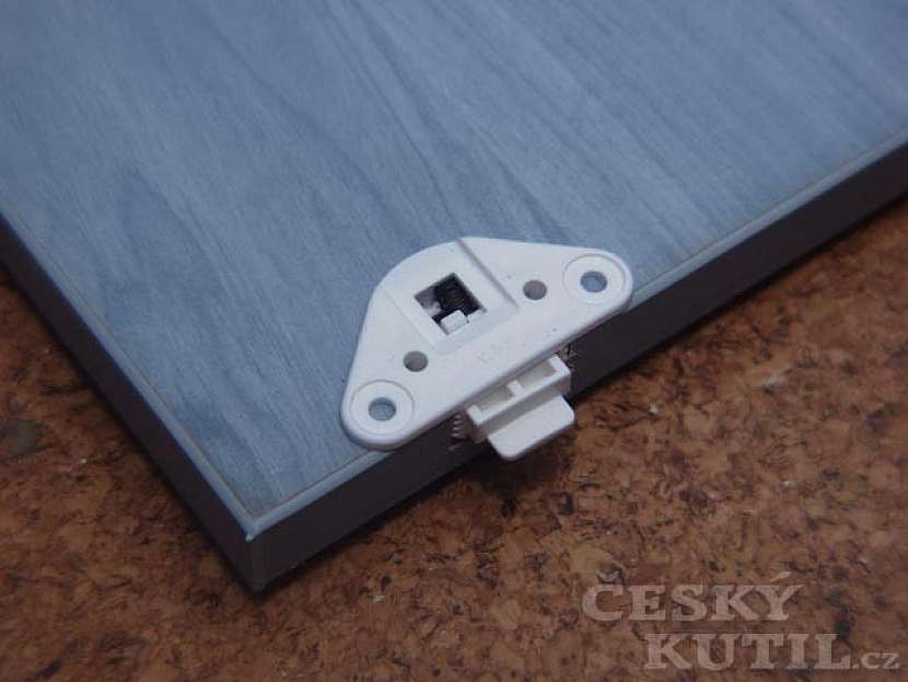 Renovace skříně