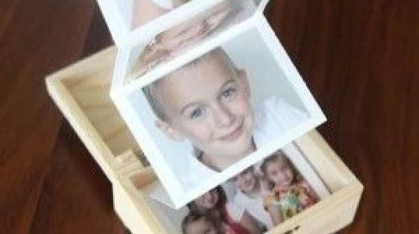 Vánoční dárek s duší: box vzpomínek