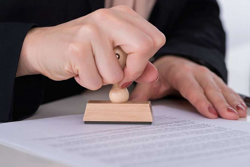 Informujte se na příslušném úřadu pro evidenci chovu prasat