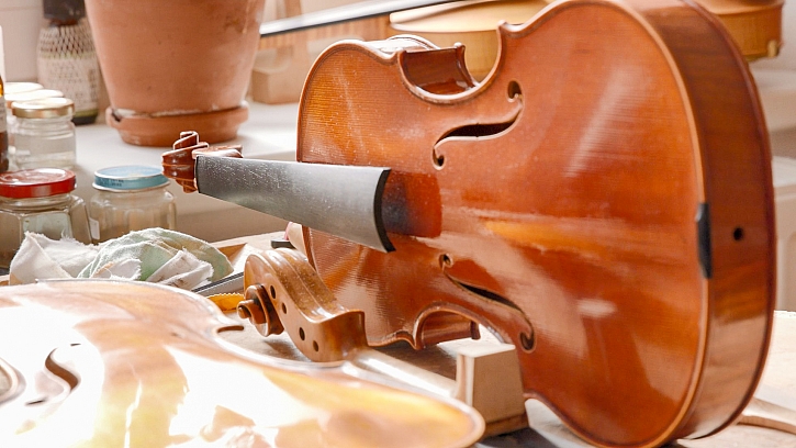 Řemeslo nenahradíš - výroba houslí