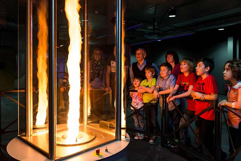 Badatelské aktivity nebo Science show