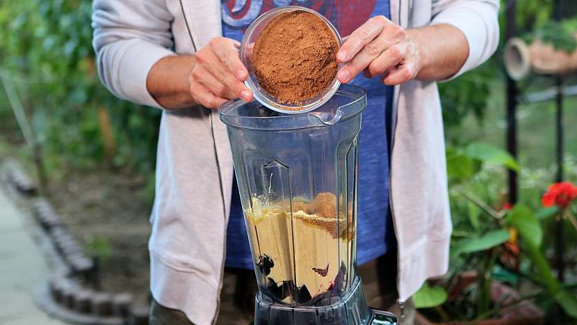 Recept na řepné muffiny: v mixéru uděláme těsto