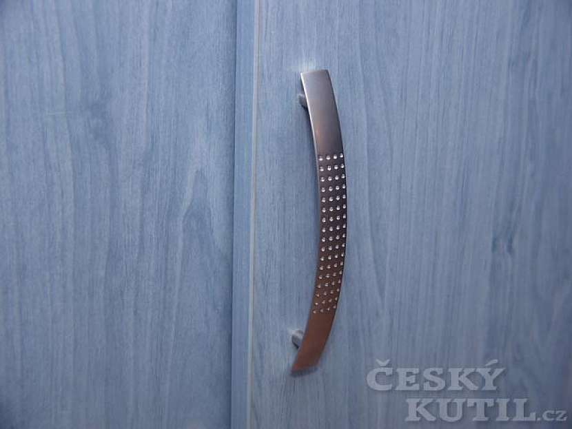 Renovace skříně