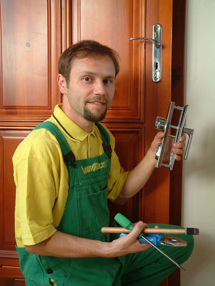 Instalace bezpečnostního kování