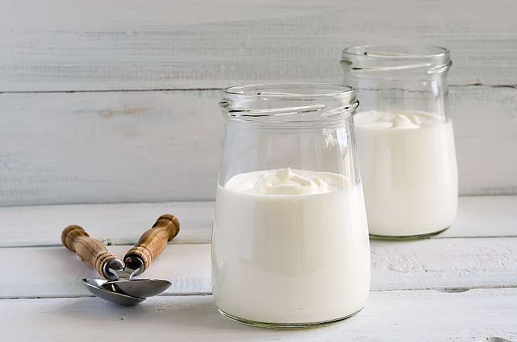 Vyrobte si domácí jogurt zcela jednoduše (Zdroj: Depositphotos (https://cz.depositphotos.com))