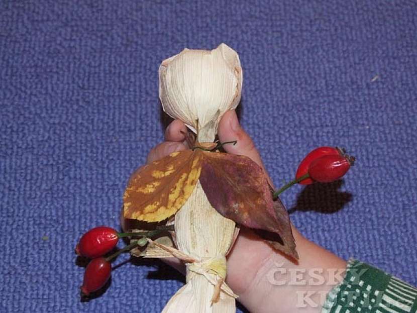 Podzimní strašidlo - výroba postavičky z přírodnin