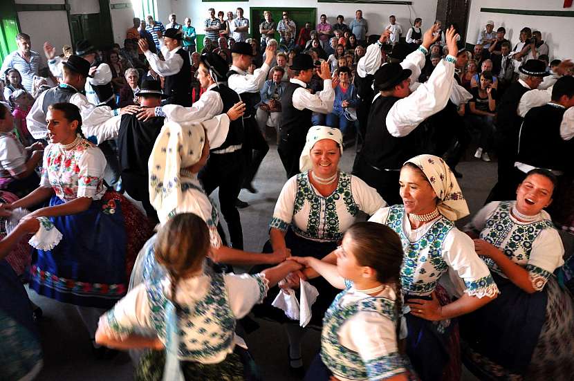 Lidové tance