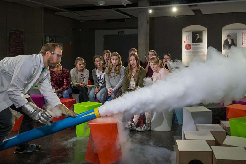 V iQLANDII si můžete vyrobit ozdoby 3D perem