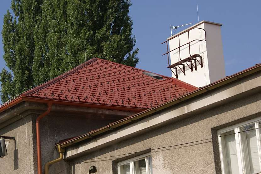 Jak nejlépe zkontrolovat a opravit střechu a na co se zaměřit?