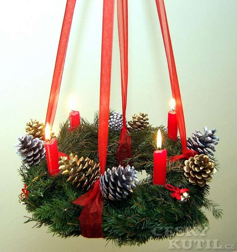 Adventní věnec