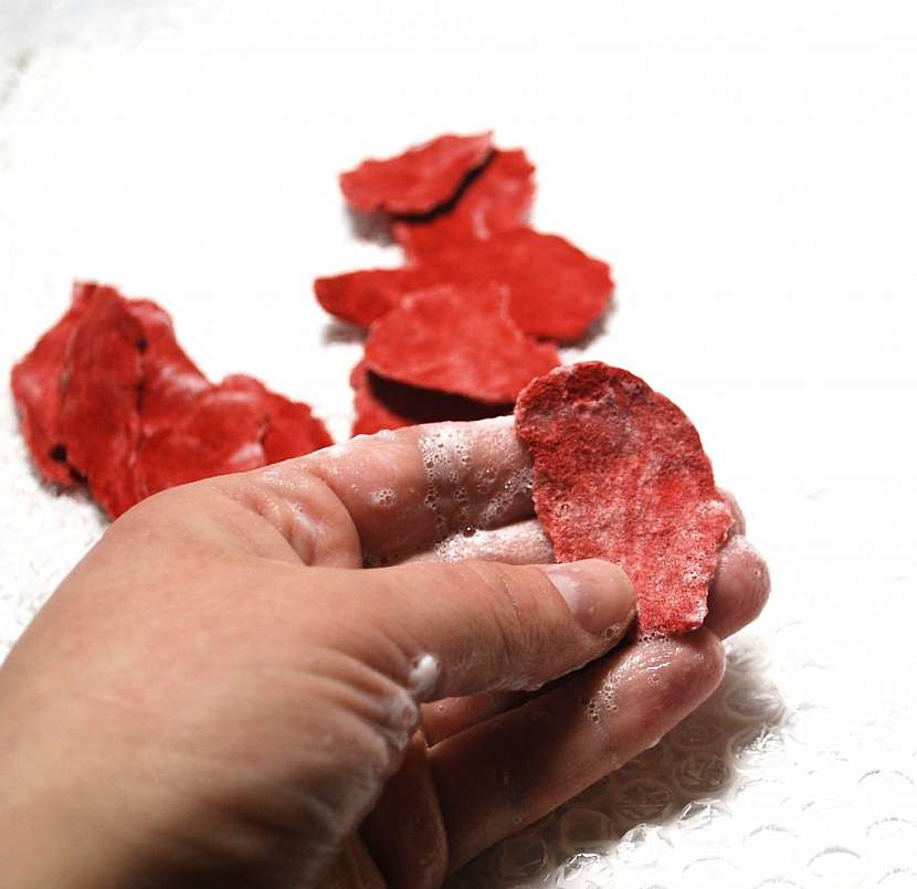Půlnoční květ – výroba čelenky do vlasů s ovčí vlnou