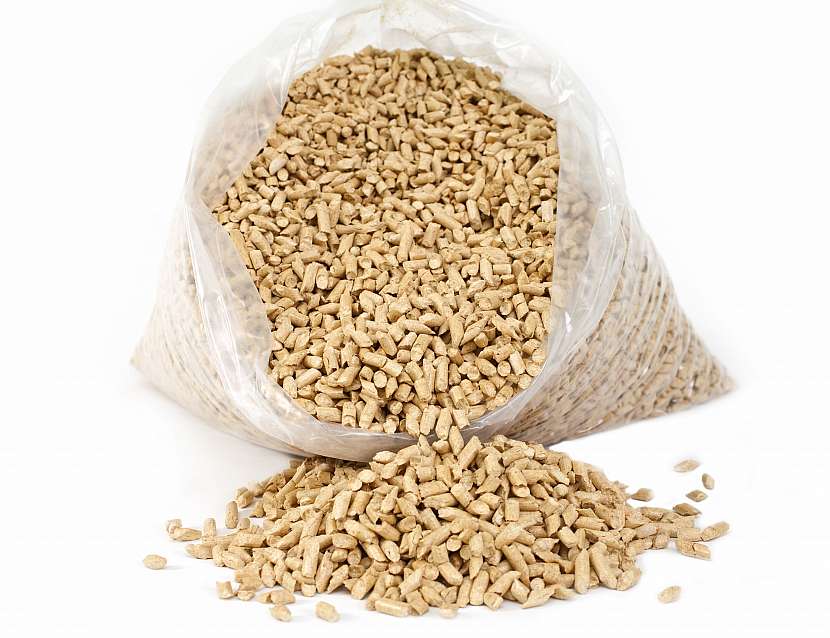 DIN-wood-pellets-6mm566b3b80d9ae519ea9c2