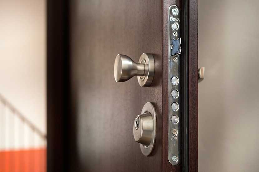 5 důvodů proč si pořídit bezpečnostní dveře do domu