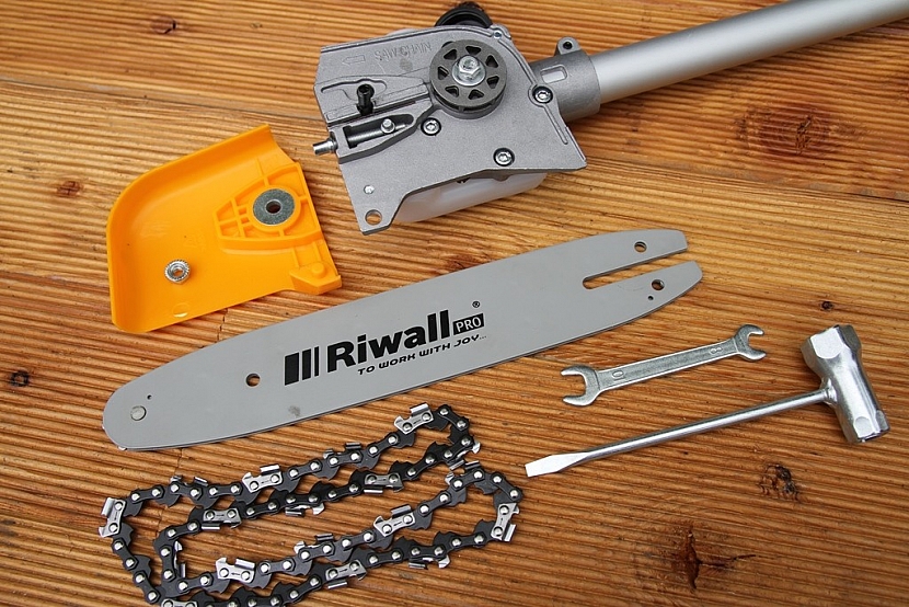 Riwall RPMT 330 - multifunkční pomocník
