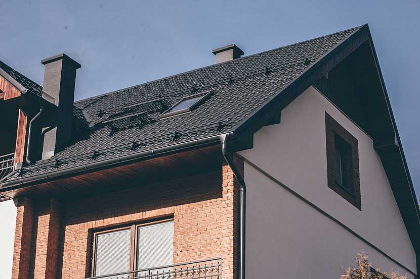 Výměna střešní krytiny je základem rekonstrukce střechy (Zdroj: Ruukki CZ)