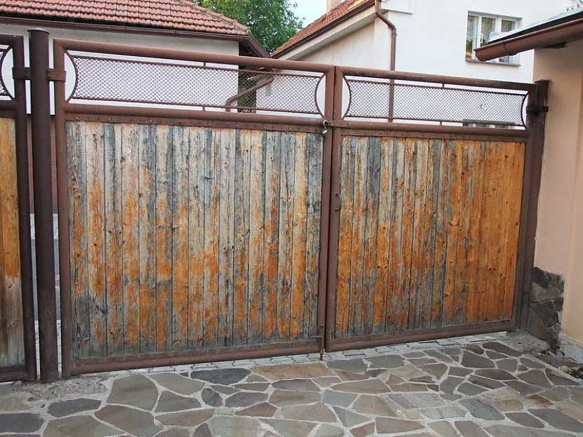 Transform aneb vrata a plot z popelnice - 1. díl