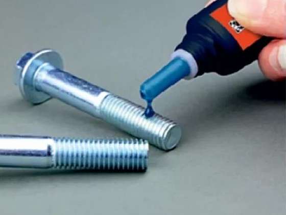 otevřít: Spoj, který drží jako helvétská víra. A stačí jediná kapka