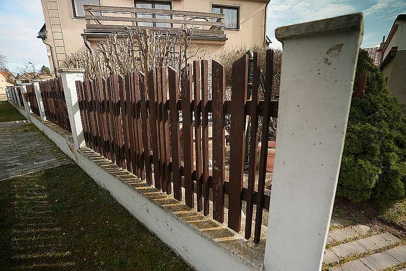 Betonové tvarovky budou vhodné při stavbě plotu (Zdroj: Prima DOMA MEDIA, s.r.o.)