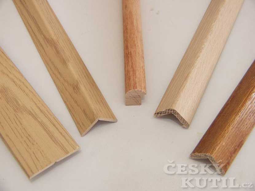 Montáž dřevěných obkladů