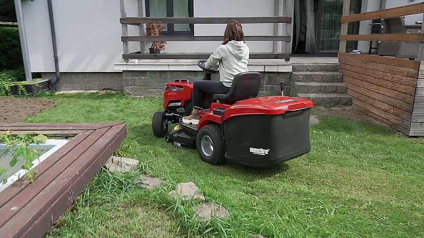 Servis zahradního traktůrku si nechte po skončení zahradních prací (Zdroj: Prima DOMA MEDIA, s.r.o.)