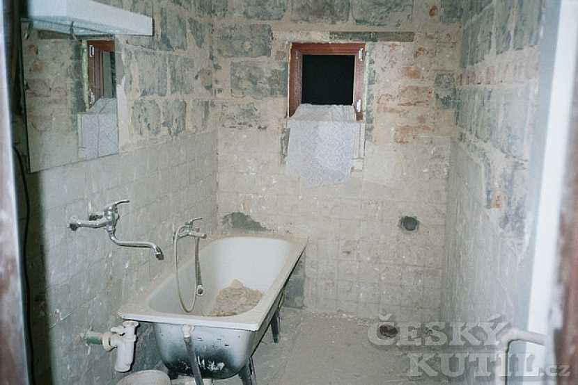 Rekonstrukce koupelny se sprchovým koutem
