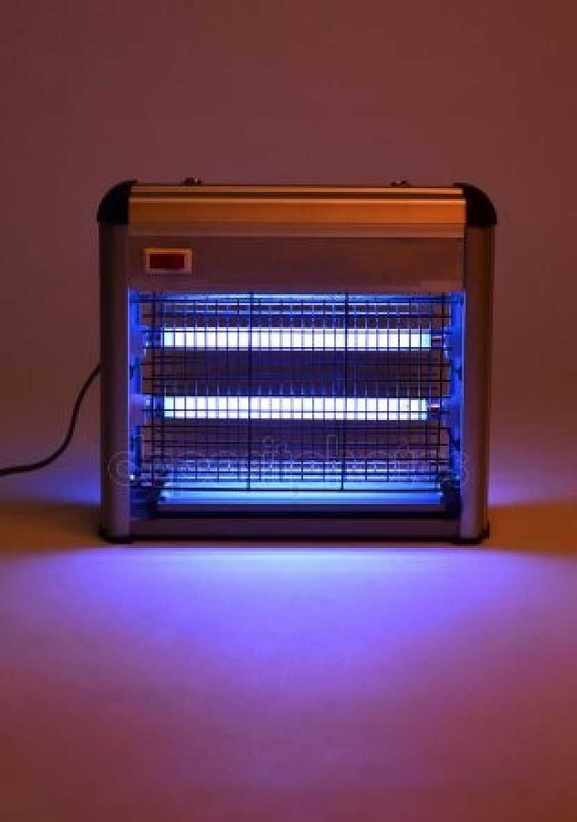Elektrický lapač pracuje na principu UV záření