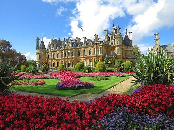 Zahrady Waddesdon Manor v Aylesbury