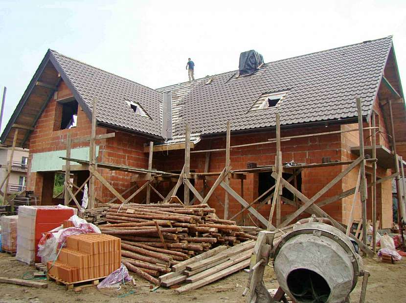 Než vůbec poprvé kopnete do země, čeká vás ještě spousta plánování