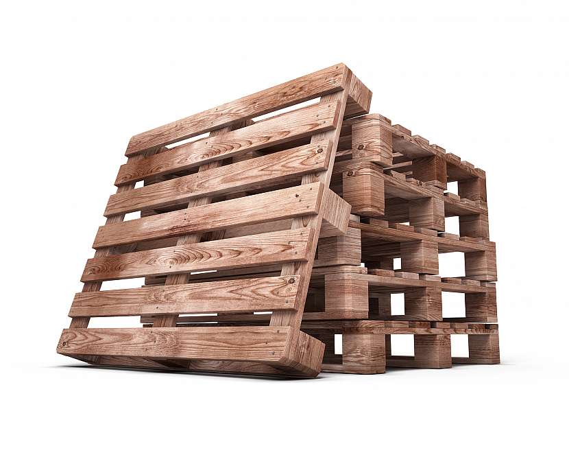 Materiál získaný z palet vám ušetří peníze za nové dřevo
