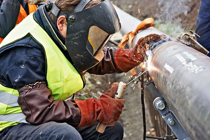 Svařování elektrodou je základní technologie svařování