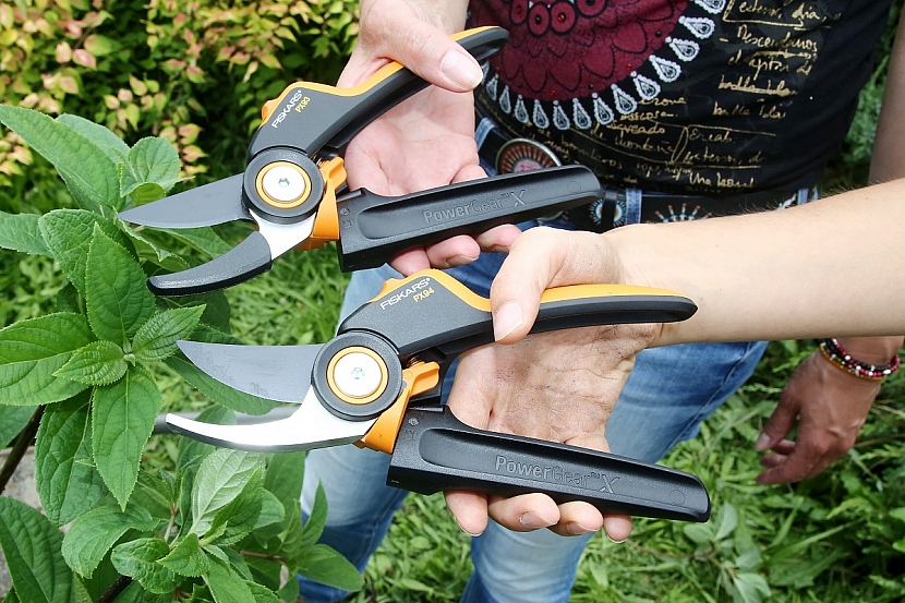 zahradnické nůžky Fiskars