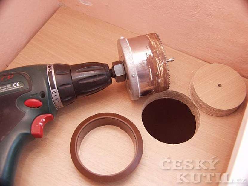 Pracovní stůl pro dva školáky