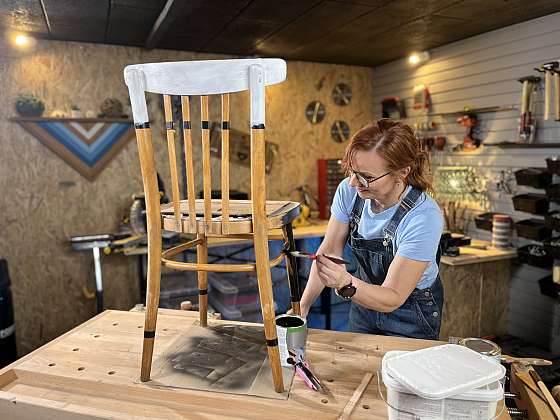 Renovace židle prodlouží život nábytku o pěknou řádku let