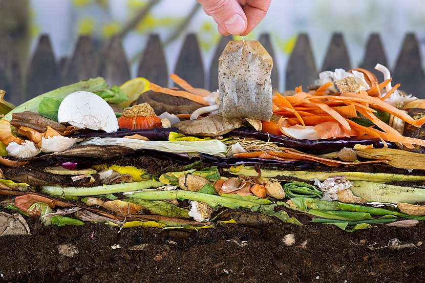 Pořiďte si kompostér, kterých je na trhu velké množství druhů i velikostí