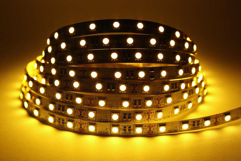 Intenzitu osvětlení můžete u LED pásek vždy nastavit. Nejen proto se hodí v podstatě kamkoliv v domě