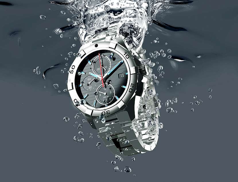 Vodotěsné hodinky můžeme nosit na ruce i při plavání