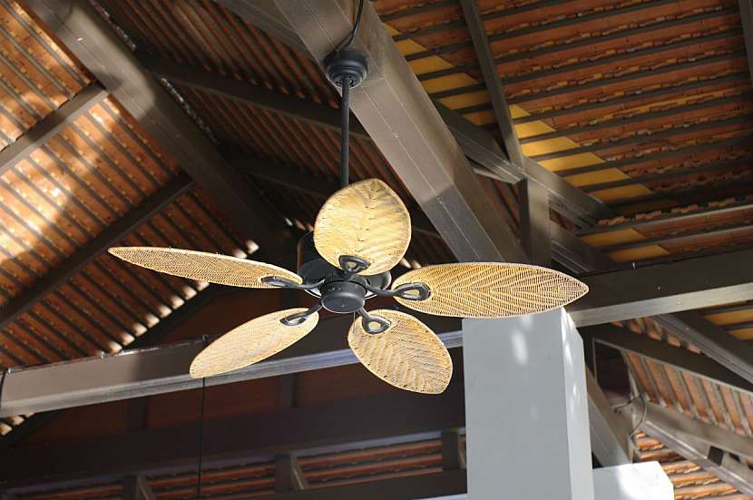 Jak vybrat dokonalý stropní ventilátor pro váš domov?