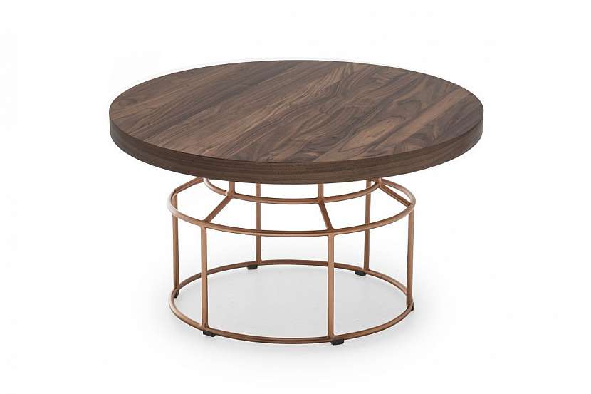 Další ukázka, jak zajímavě spojit kov a dřevo – Mason Coffee Table, Kenneth Cobonpue.