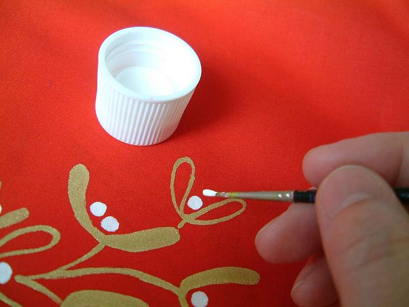 Jak si udělat malovaný vánoční ubrus