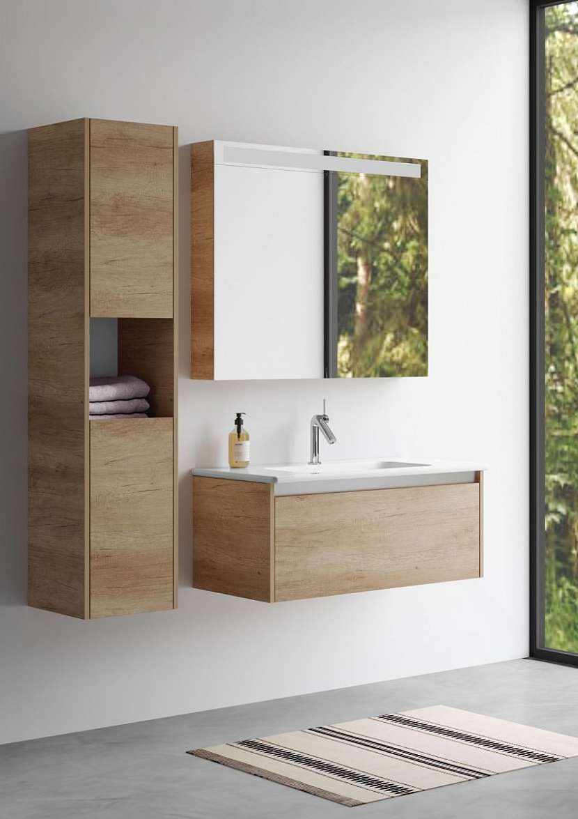 Horizontální koupelnové skříňky nabídnou více úložného prostoru na menší ploše.