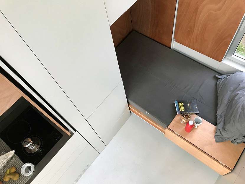 Domek jako skládací švýcarský nůž – na 9 metrech rozložíte ložnici, kuchyni i jídelnu