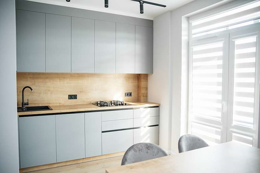 Panely na stěnu kuchyně jsou velmi praktické (Zdroj: Depositphotos (https://cz.depositphotos.com))
