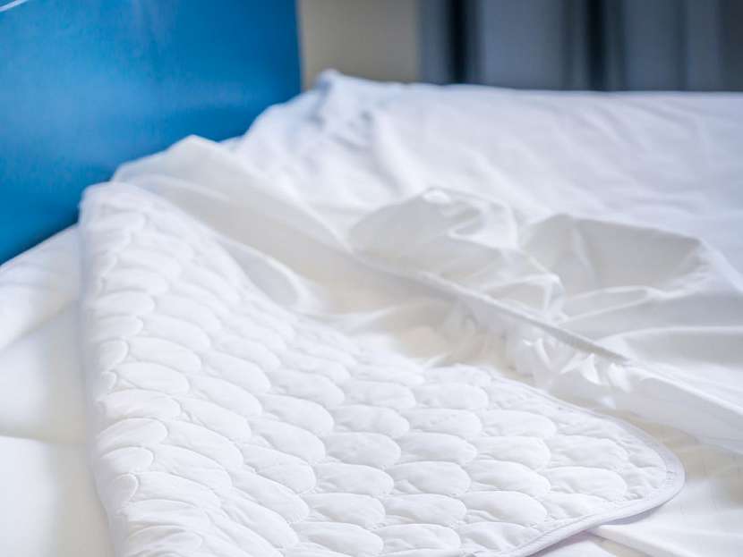Jak zařídit ložnici pro alergiky: vybíráme matrace, postel a ložní prádlo